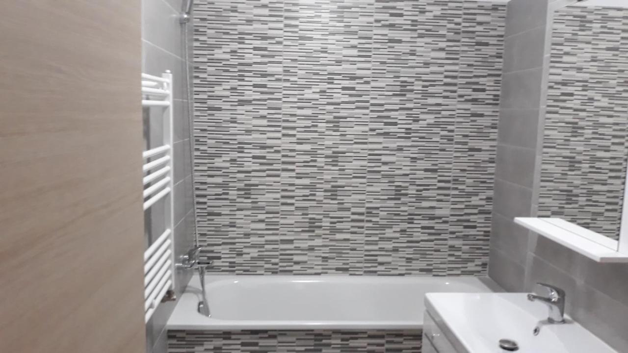 Casa Roxana Apartment Slatina  Luaran gambar